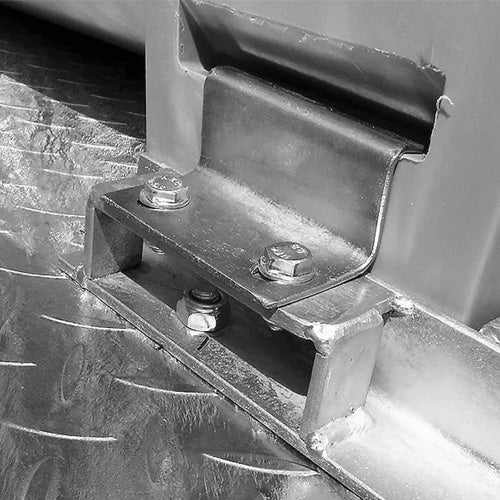 800L Cartage Tank – White Poly, Flat Bottom Mounting Brackets