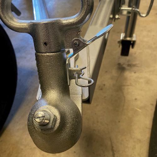 R Clip on Trailer Hitch