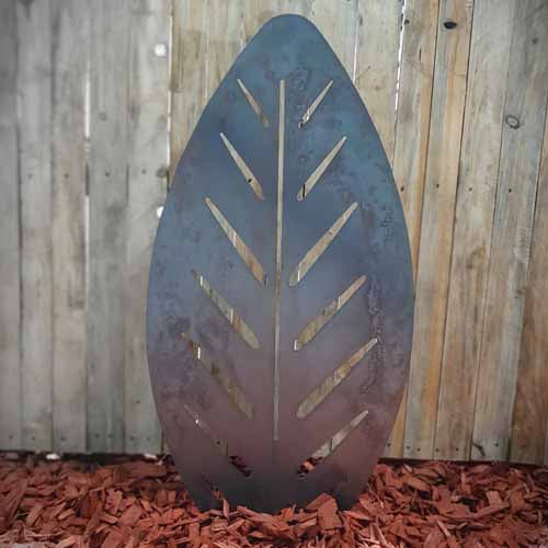 Cane Leaf Garden Sculpture - Single Large