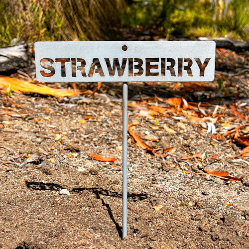 Garden Bed Sign - Strawberry - Metal - Powder Coat